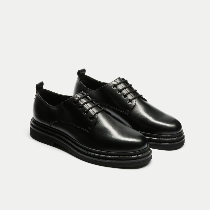 Brooklyn Derby Shoe Black Leather THREE QUARTER