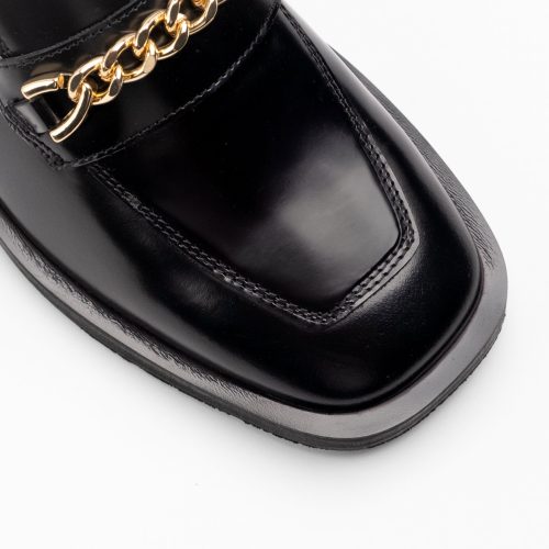 lola chain loafer 725489