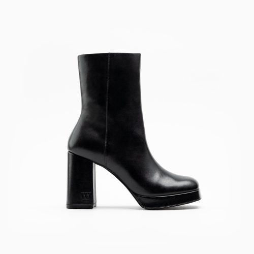 Walk London Women's Poppy Platform Boot in Black Leather