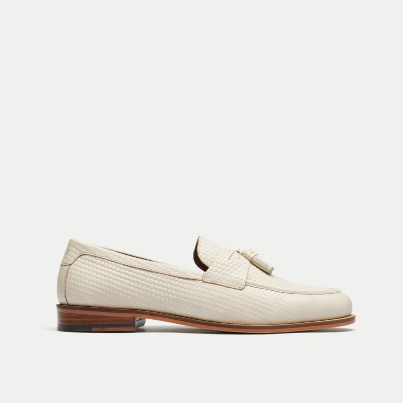 Walk London Mens Torbole Weave Tassel Loafer in Off White Leather